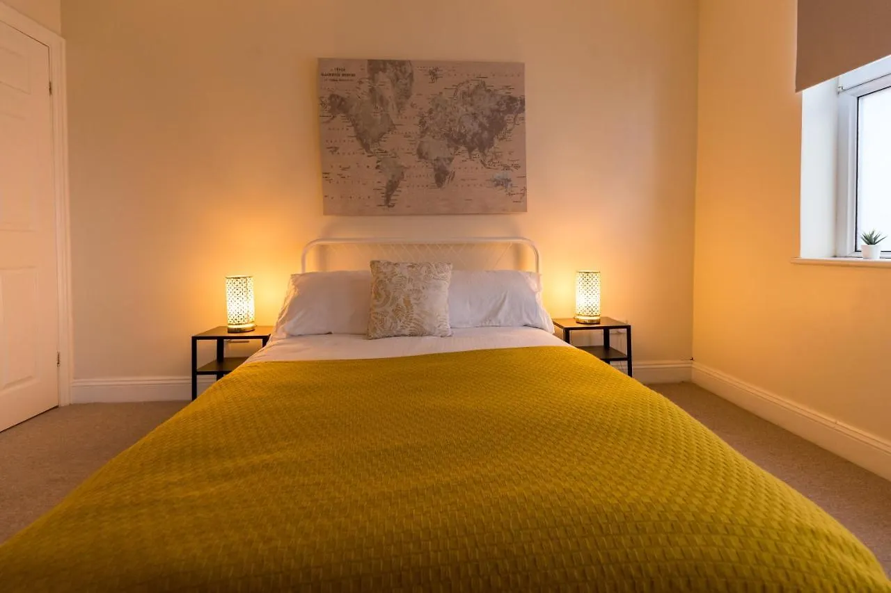 The Ella Fitzgerald - Modern 2 Bedroom Apartment, Super Close To City Centre Cardiff Appartement