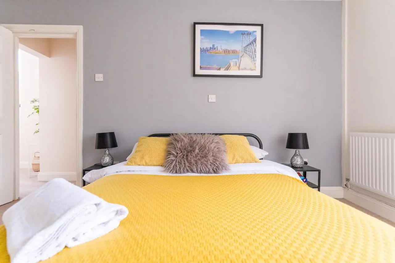 Appartement The Ella Fitzgerald - Modern 2 Bedroom Apartment, Super Close To City Centre Cardiff Verenigd Koninkrijk